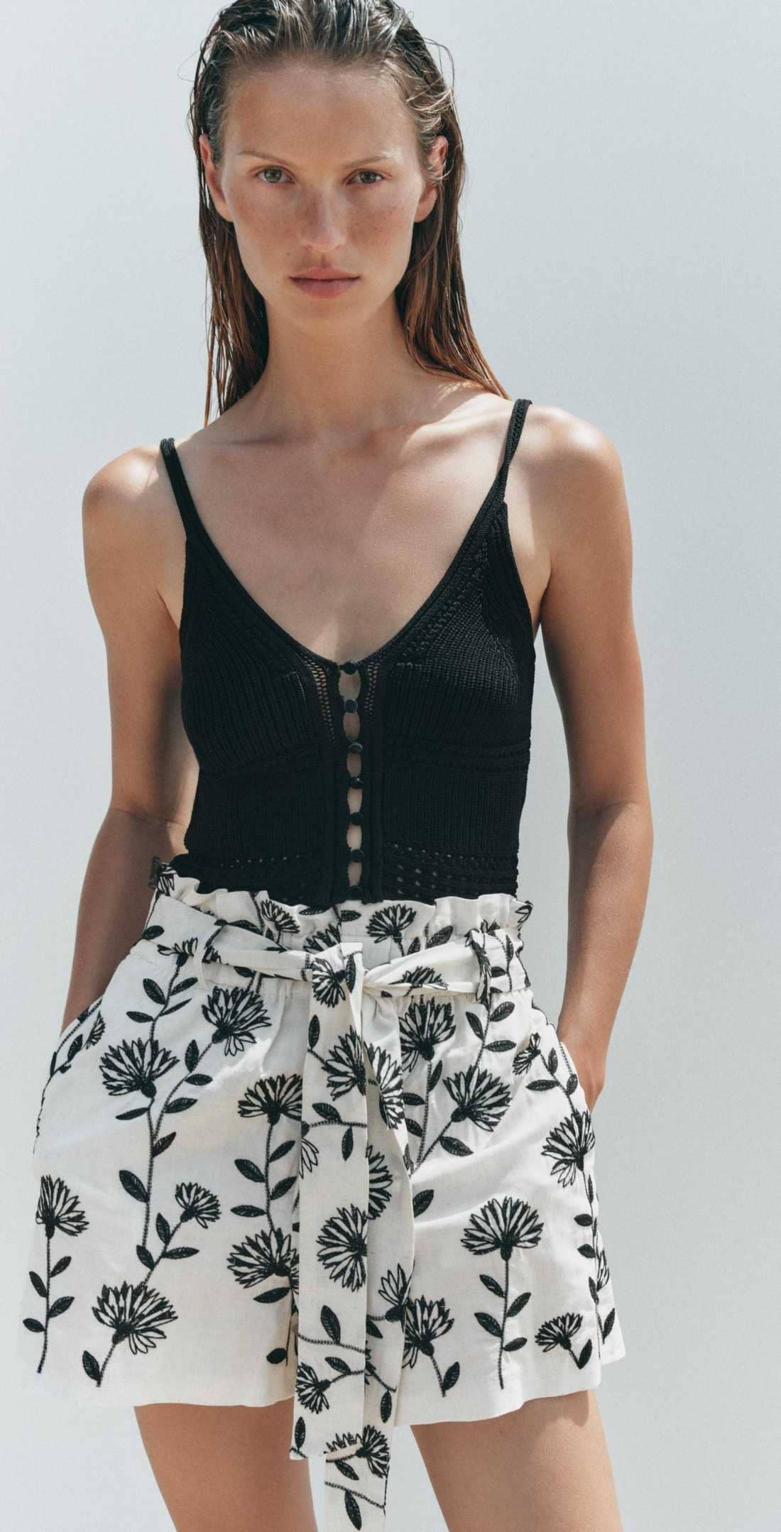 Bermuda paper bag bordados de Zara