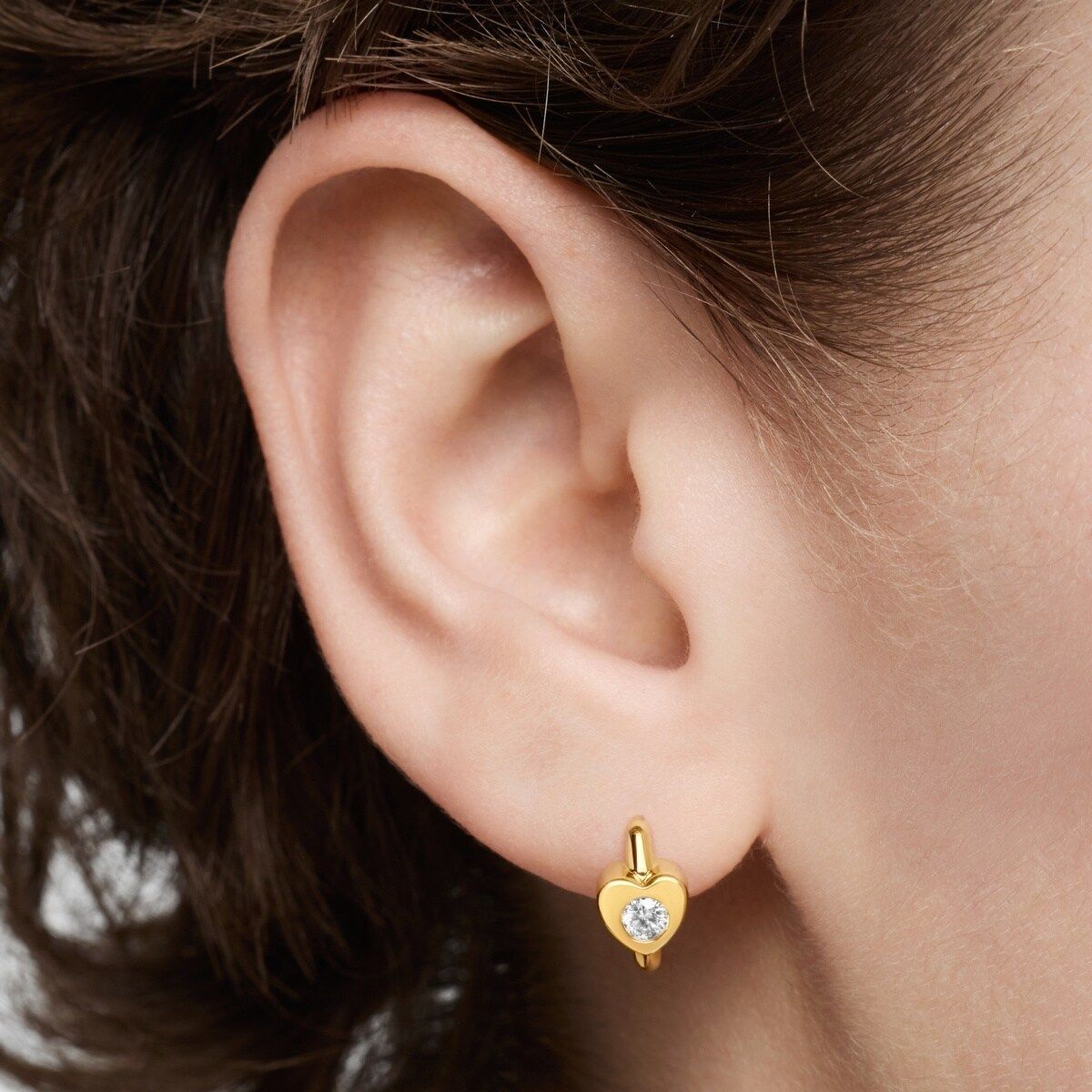 Pendientes aro de oro con diamantes creados en laboratorio y motivo corazón TOUS Lili