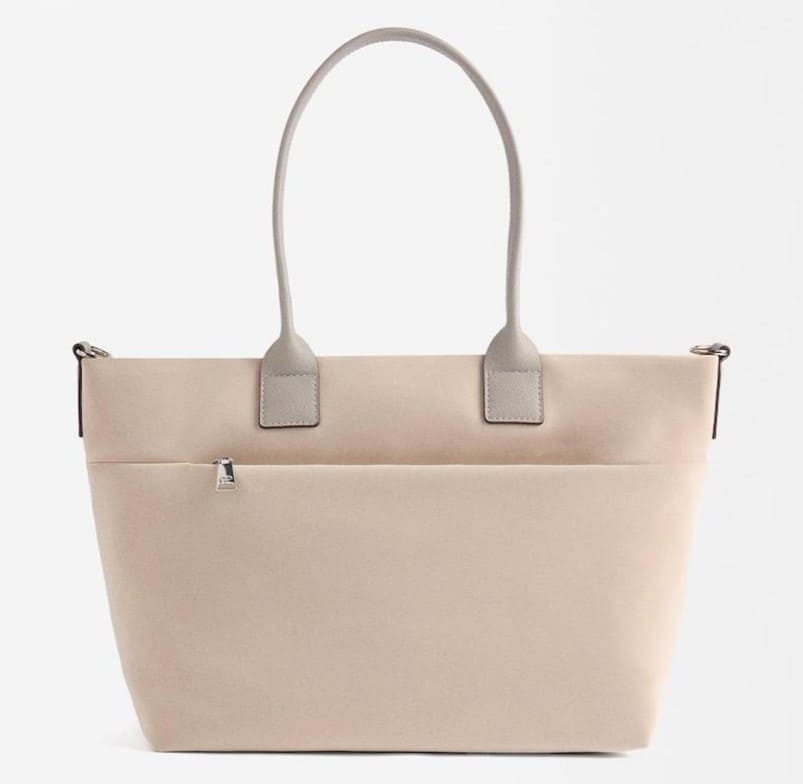 Bolso de mano estilo tote grande