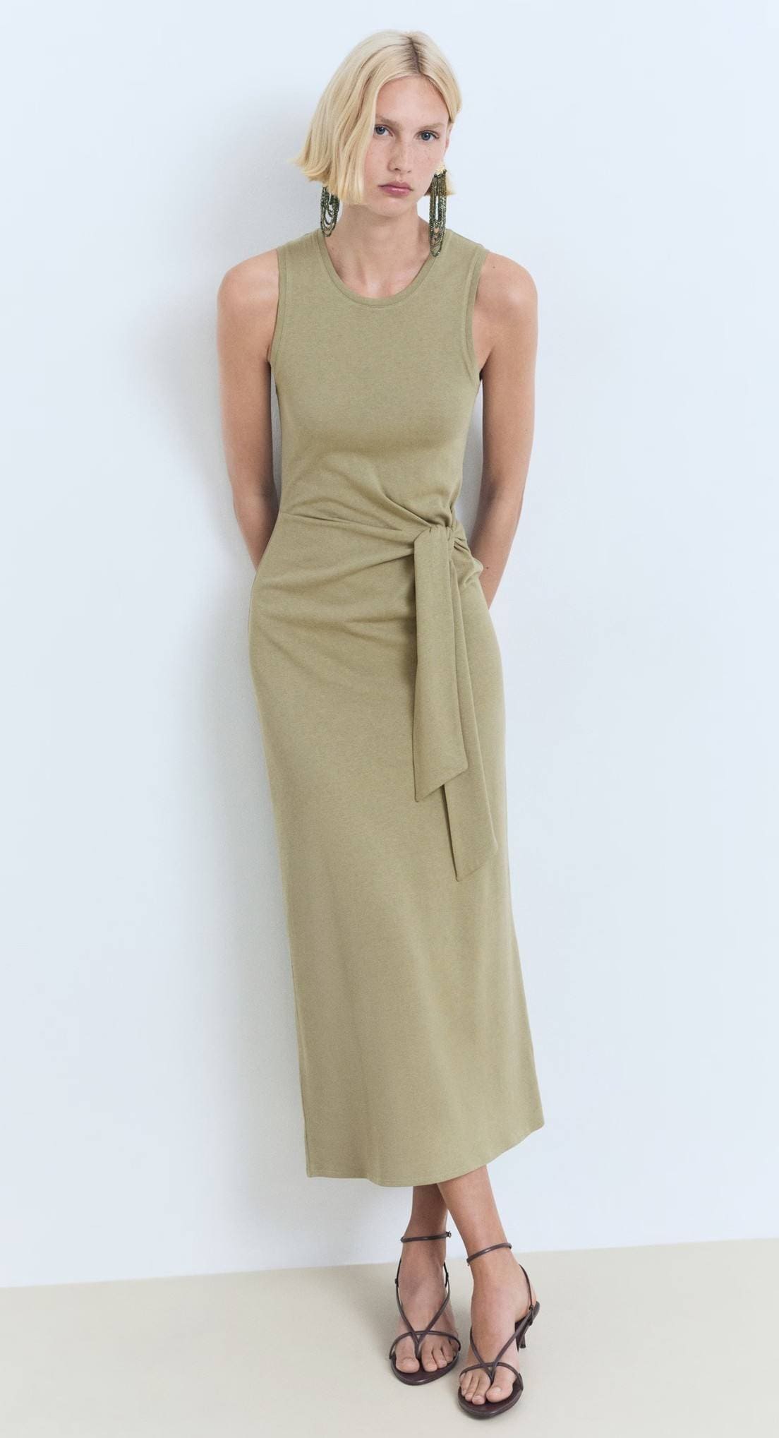 Vestido midi algodón nudo de Mango