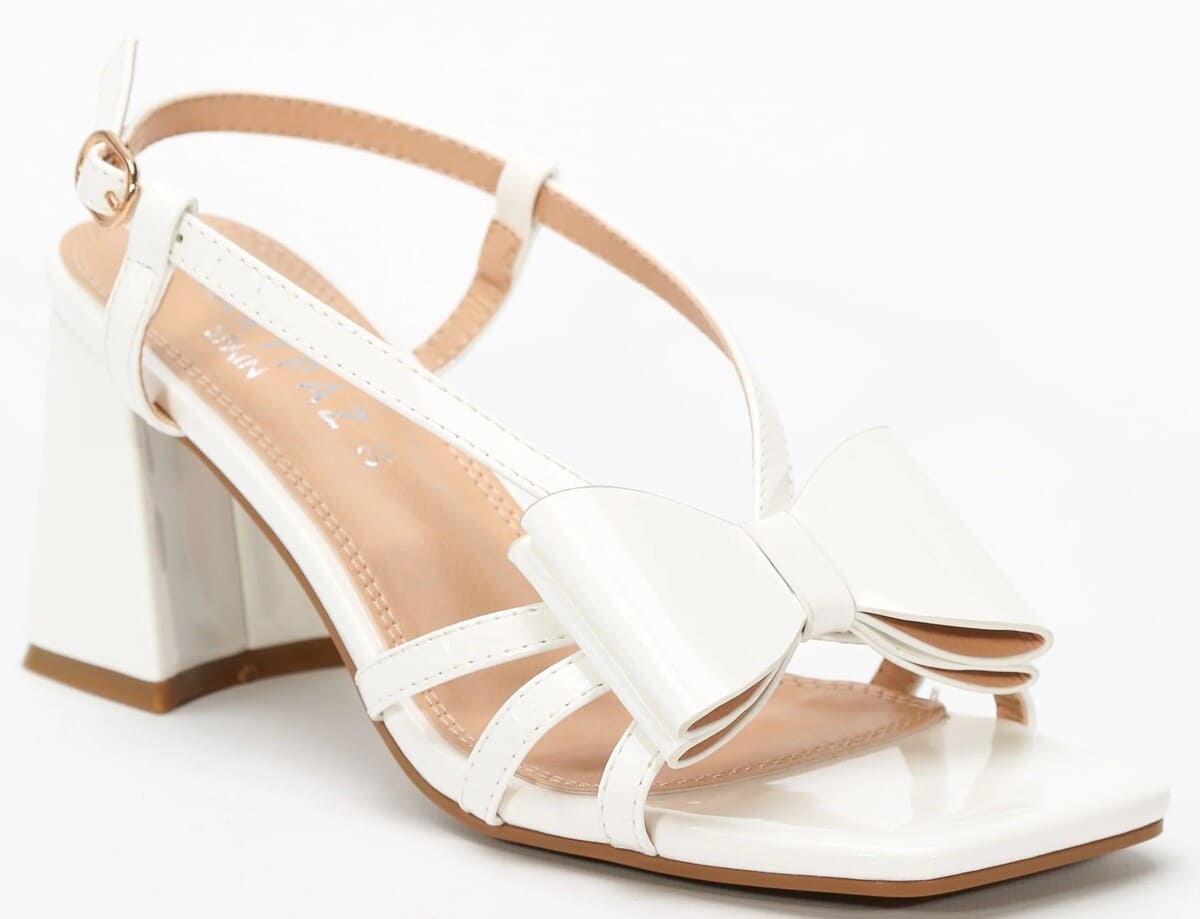 Sandalias de tacón con lazo