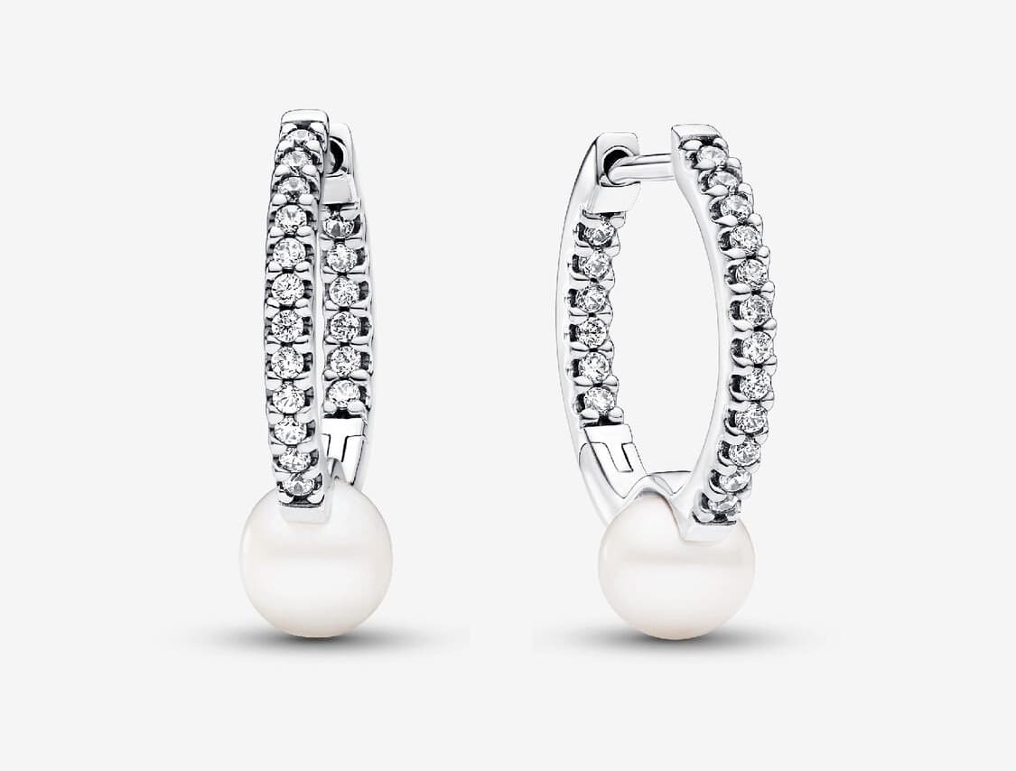 Pendientes de Aro Perla Cultivada de Agua Dulce Tratada y Pavé de Pandora