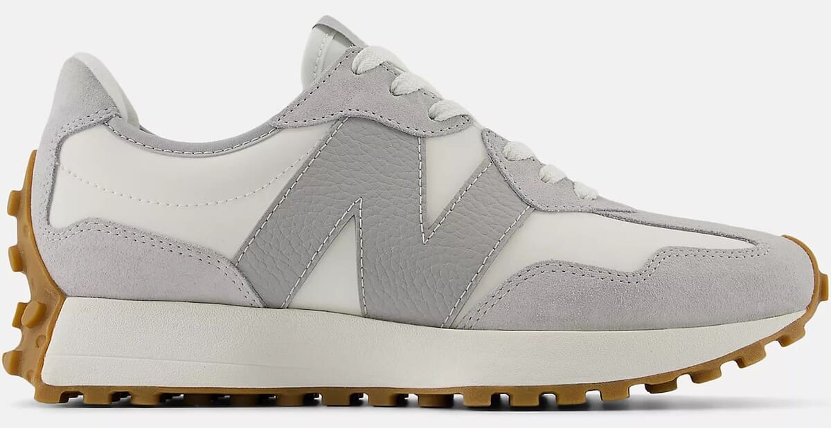 New Balance 327