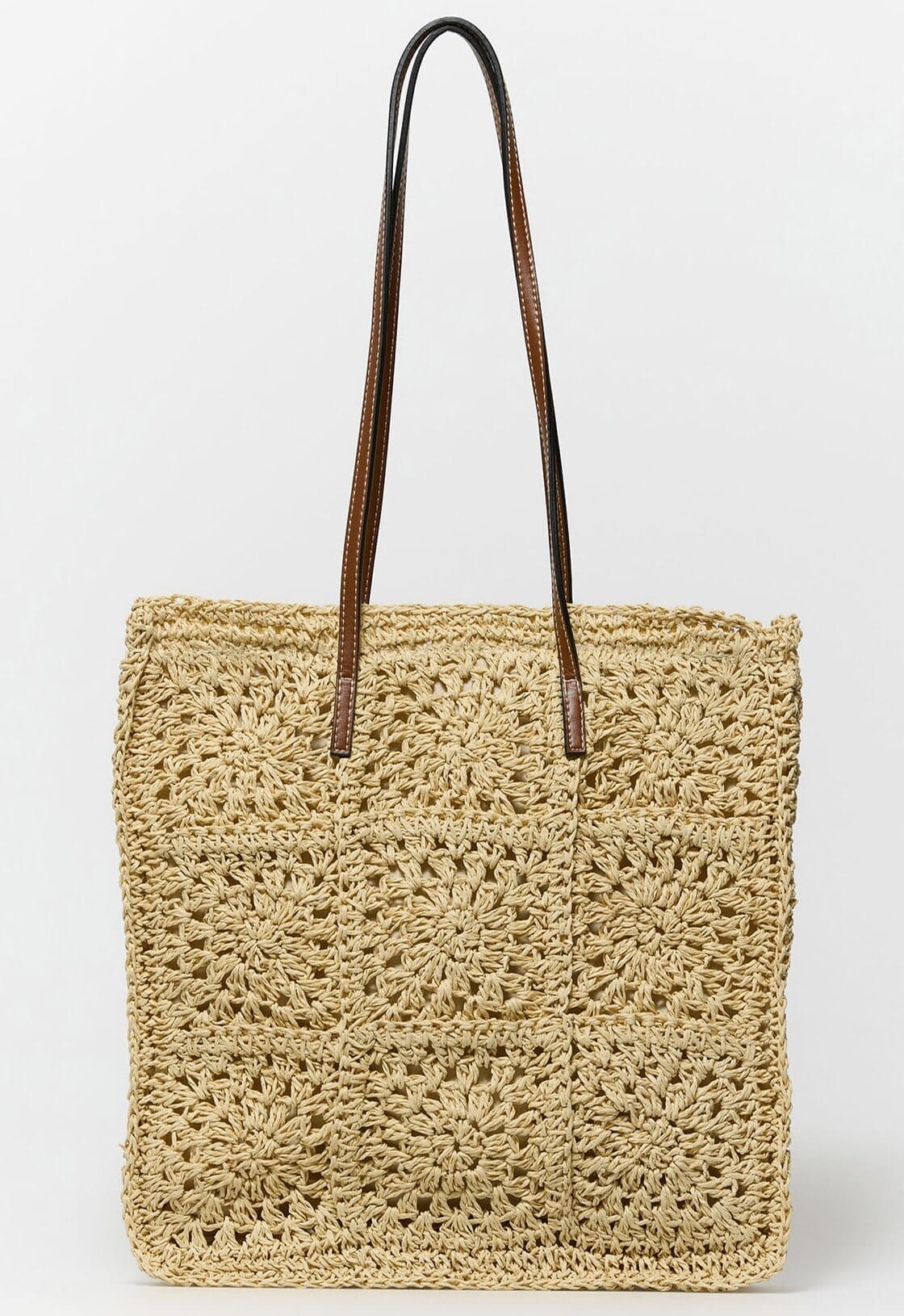 El bolso shopper rústico con dibujo en color crudo de Sfera