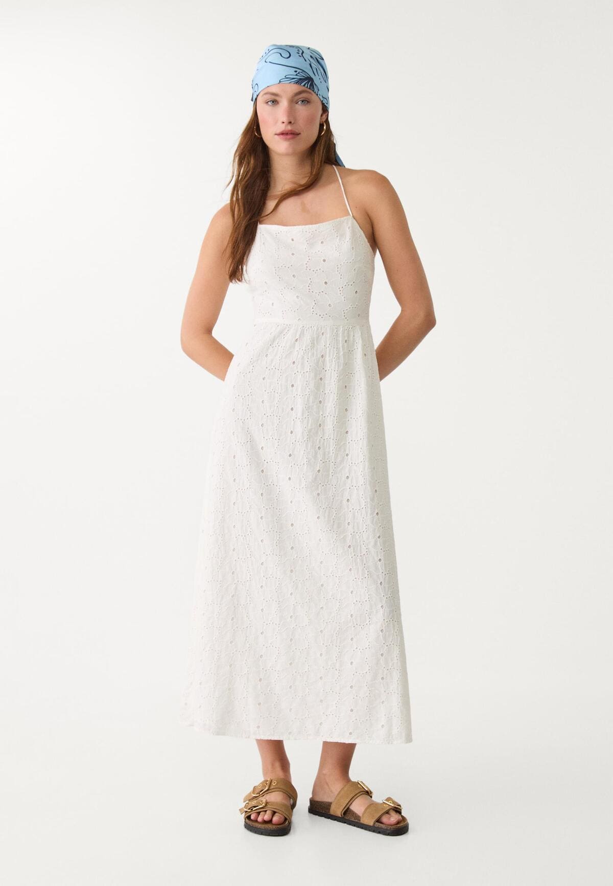 Vestido midi bordado