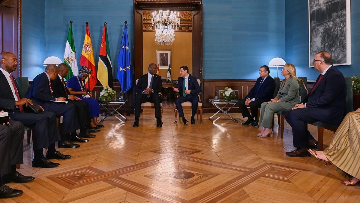 La reunión ha contado con la presencia de varios consejeros | Salvador López Medina