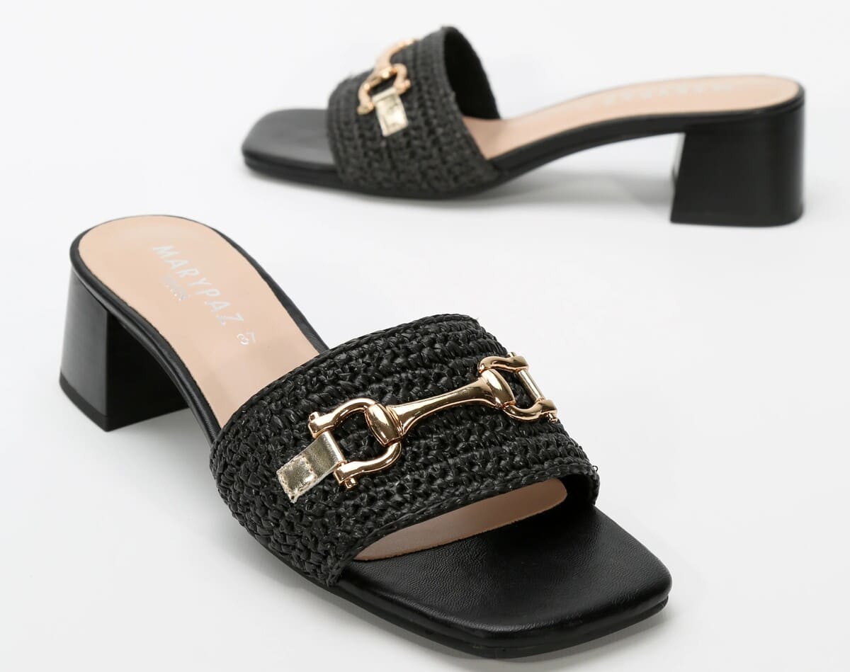 Sandalias de tacón mule con detalle decorativo