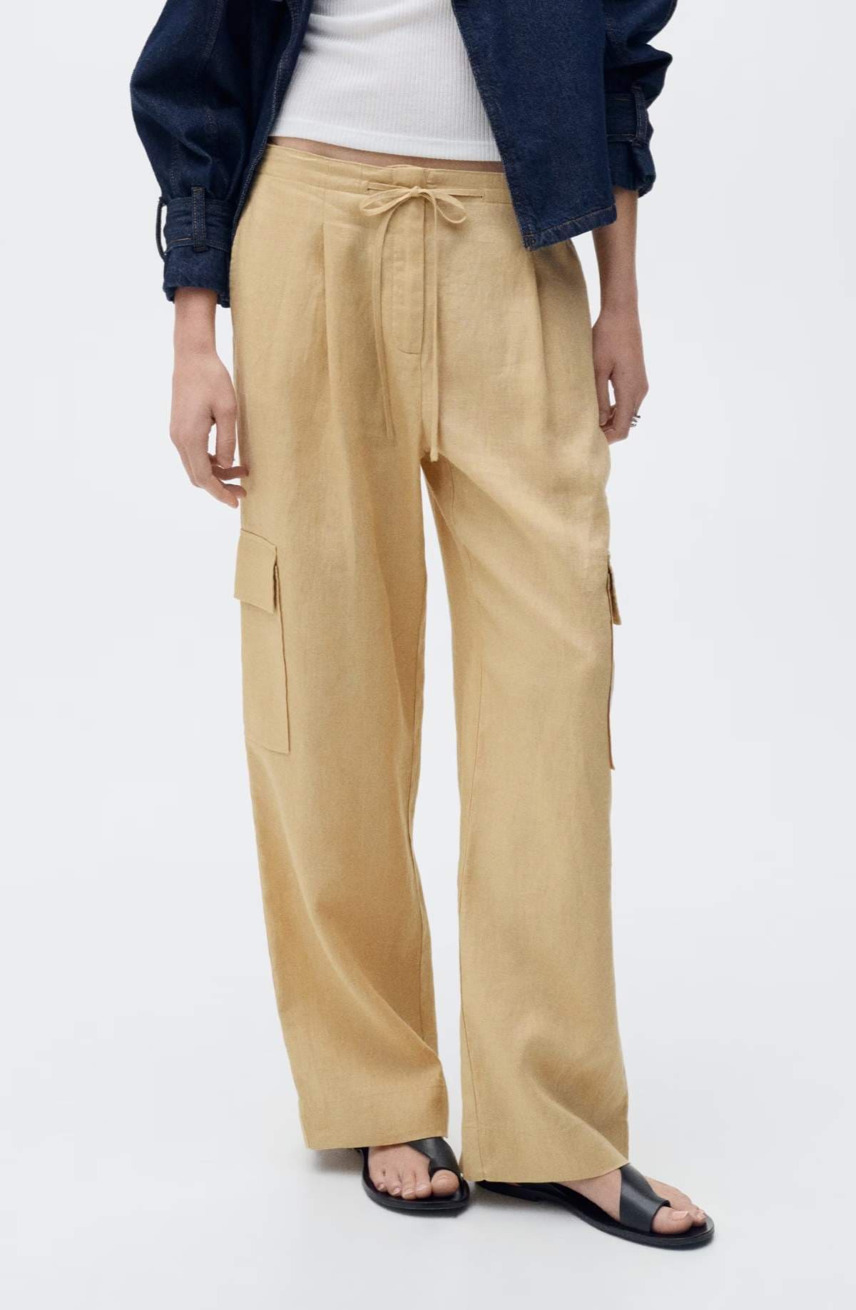 Pantalón cargo lino de Mango
