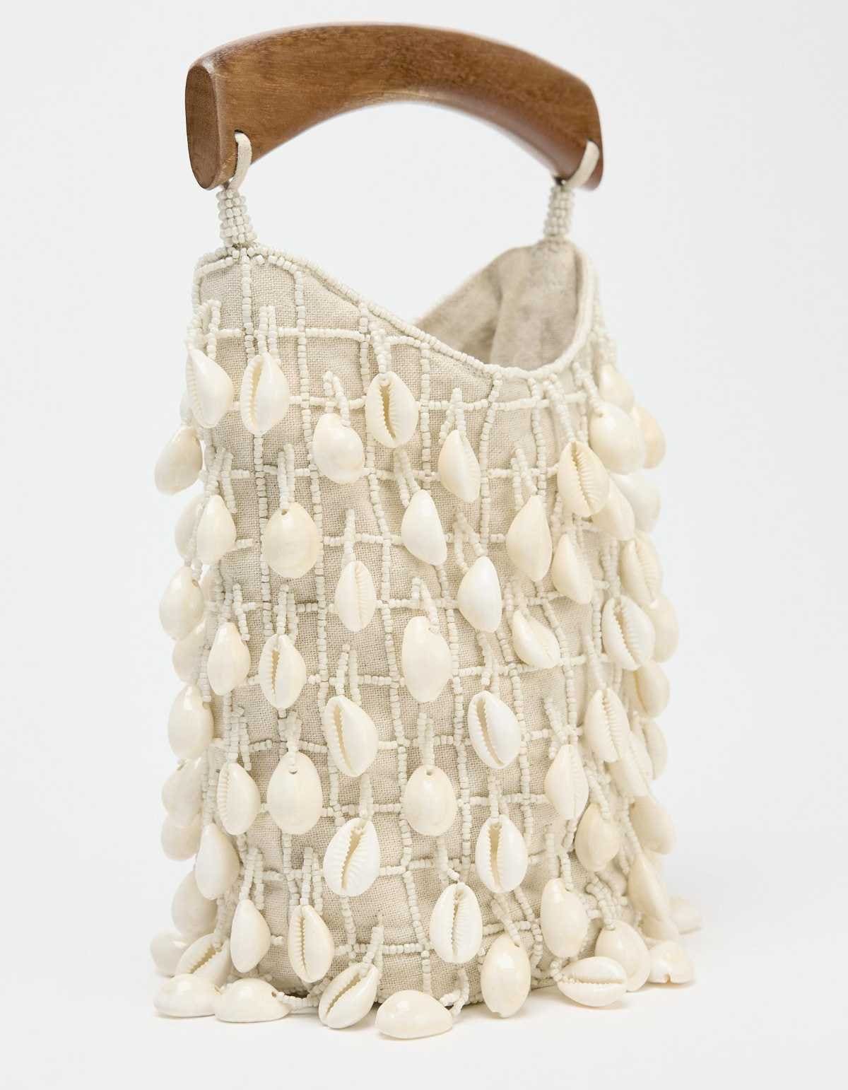 Saca tejido abalorios de Zara