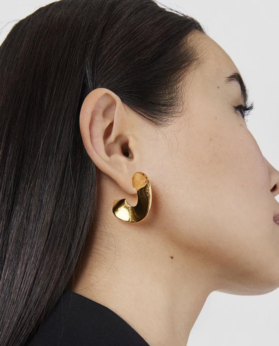 Los pendientes de aro grandes con baño de oro de 18 kt sobre plata Gregal de Tous