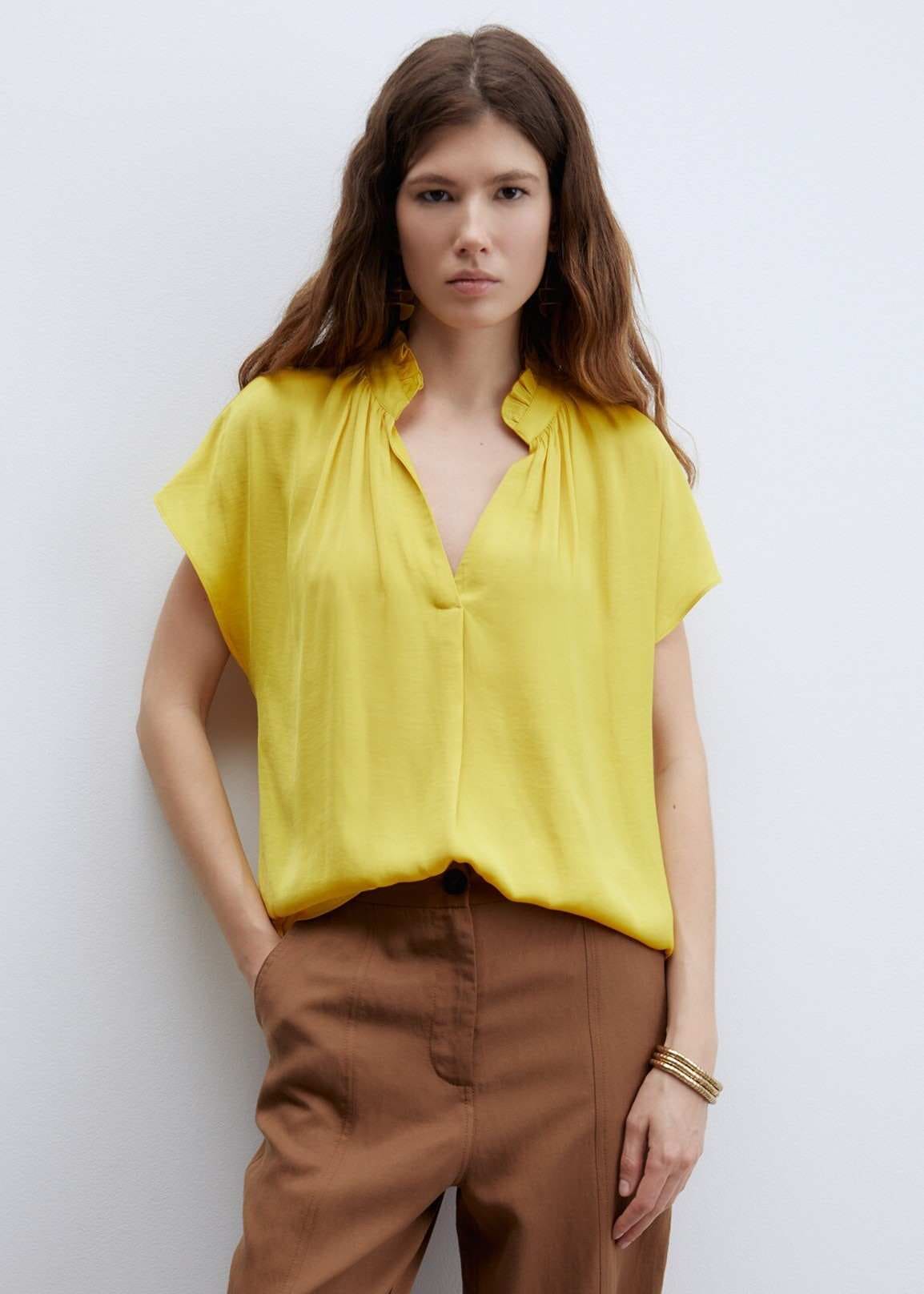 Blusa volante cuello de Sfera