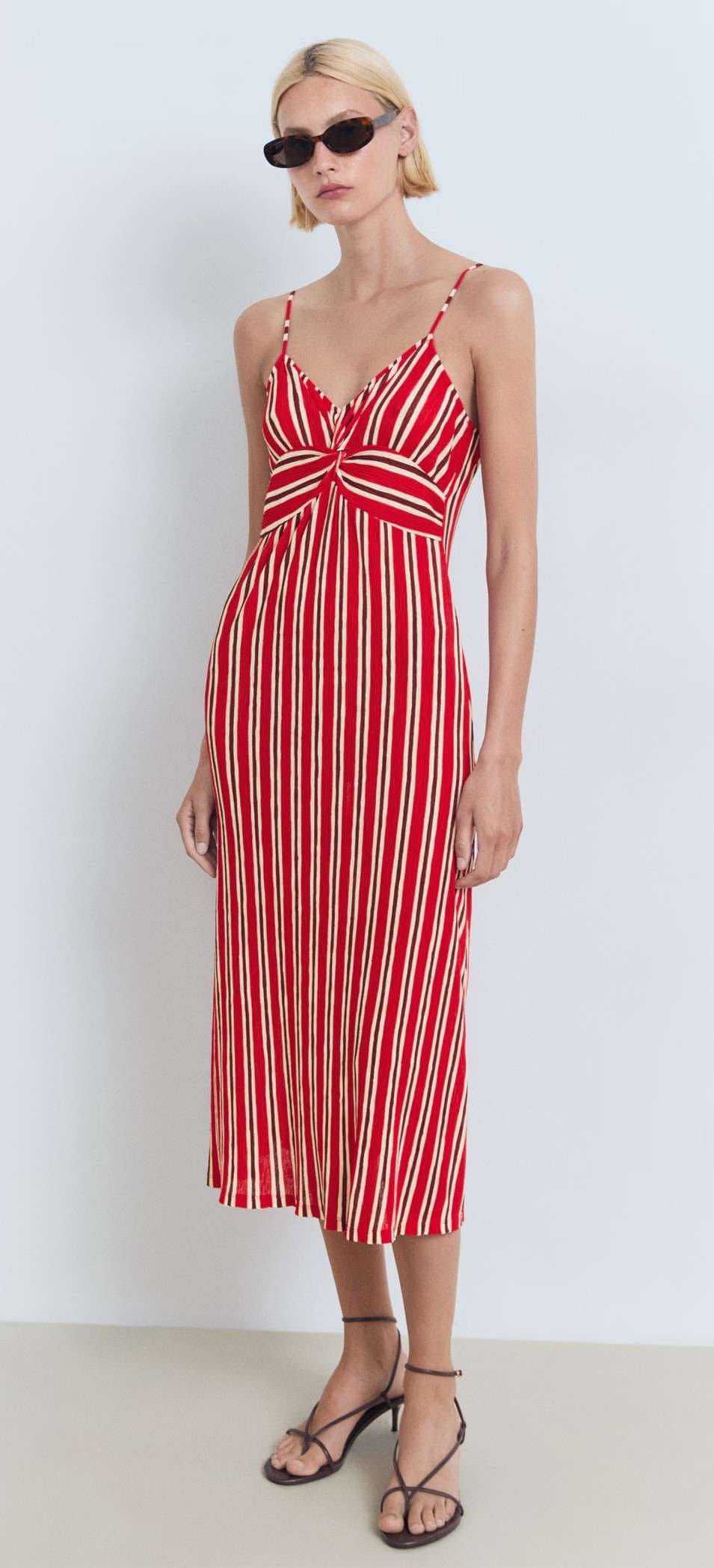 Vestido fruncido rayas de Mango