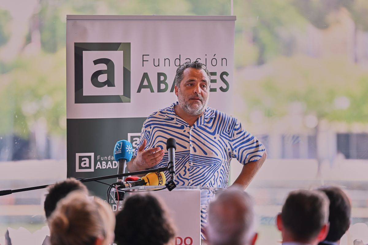 Manuel León Moreno en la presentación del cartel de la Velá de Santa Ana 2025 | Salvador López Medina para El MIRA