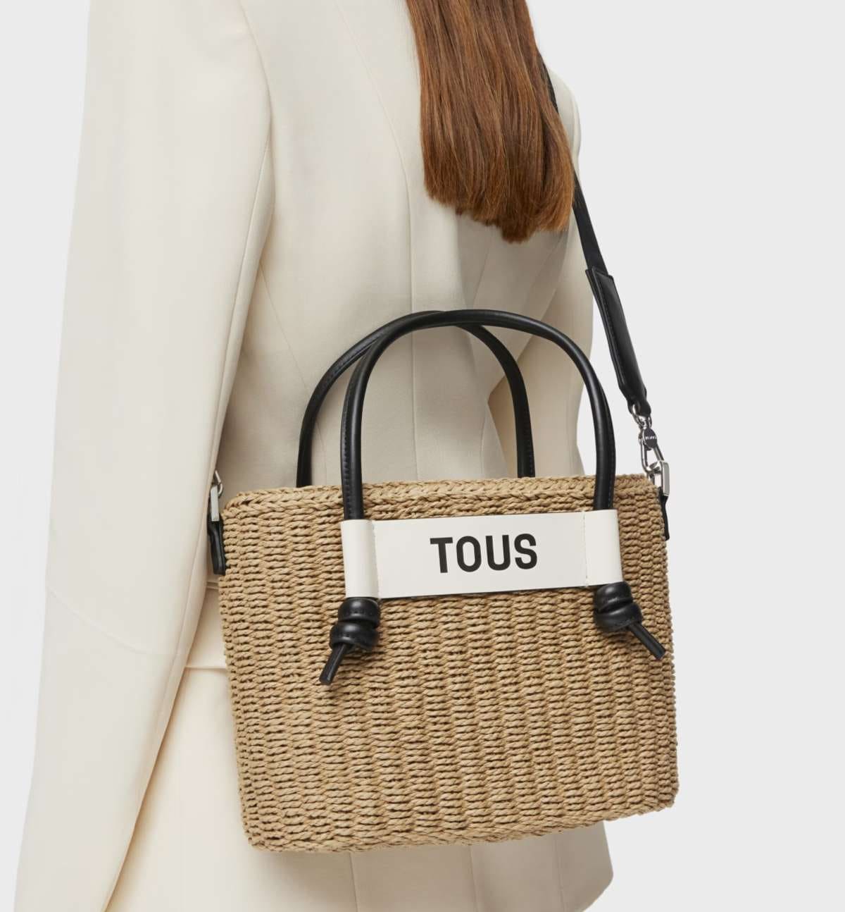 Capazo mediano negro Scoubidou de TOUS