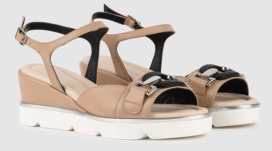 Las sandalias de cuña para mujer destalonadas de Dansi en El Corte Inglés