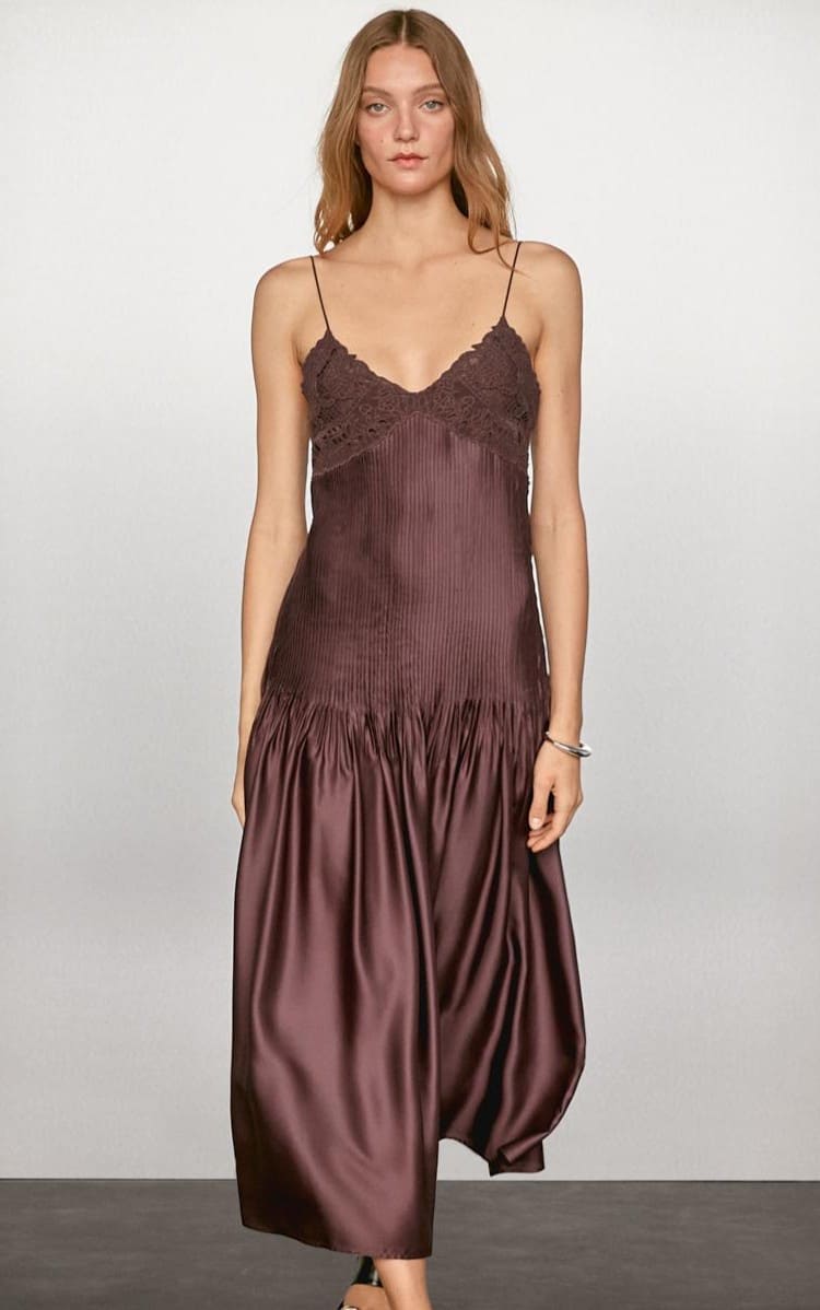 Vestido tirantes midi fluido satinado