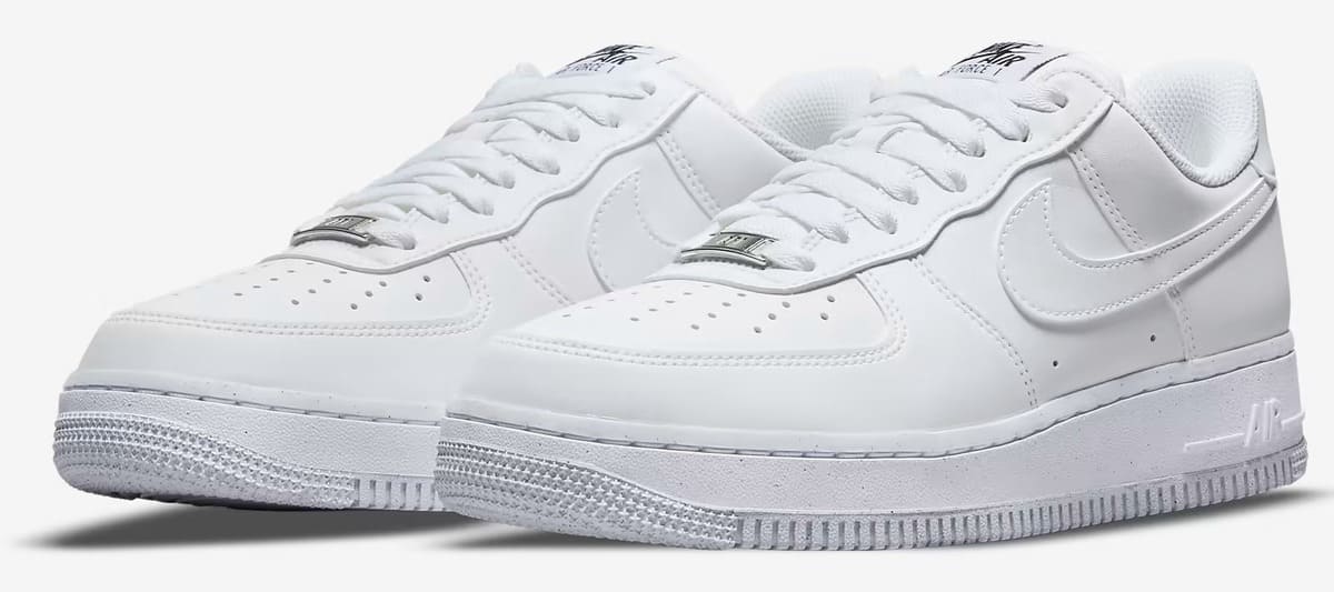Las nuevas zapatillas Nike Air Force 1'07 Next Nature en color blanco