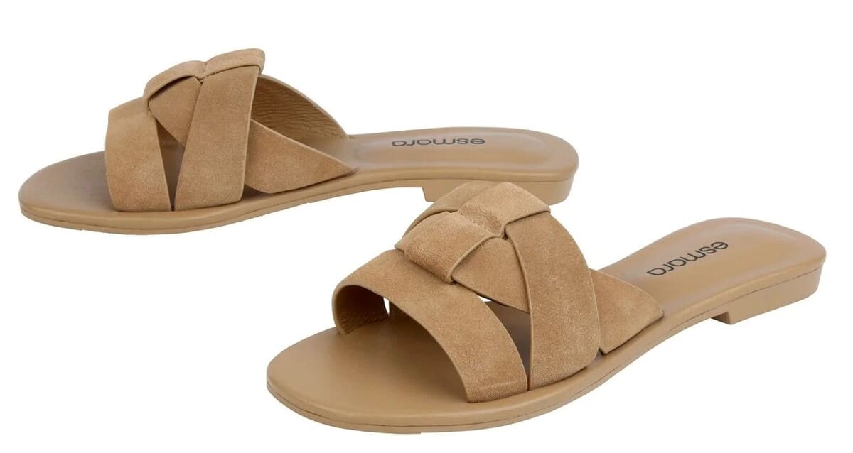 Sandalias destalonadas