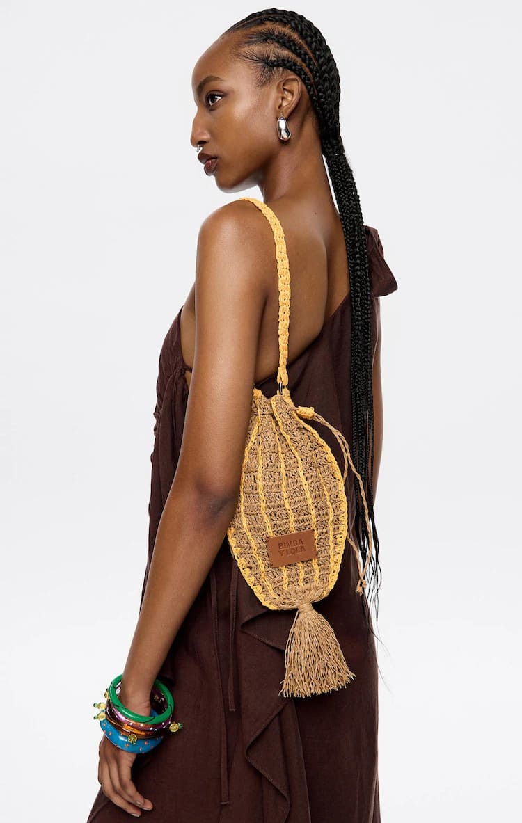 El bolso de mano para mujer Pez trenzado de Bimba y Lola en El Corte Inglés