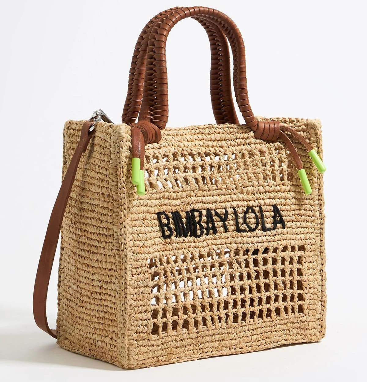 El bolso tote pequeño de rafia en color natural de Bimba y Lola