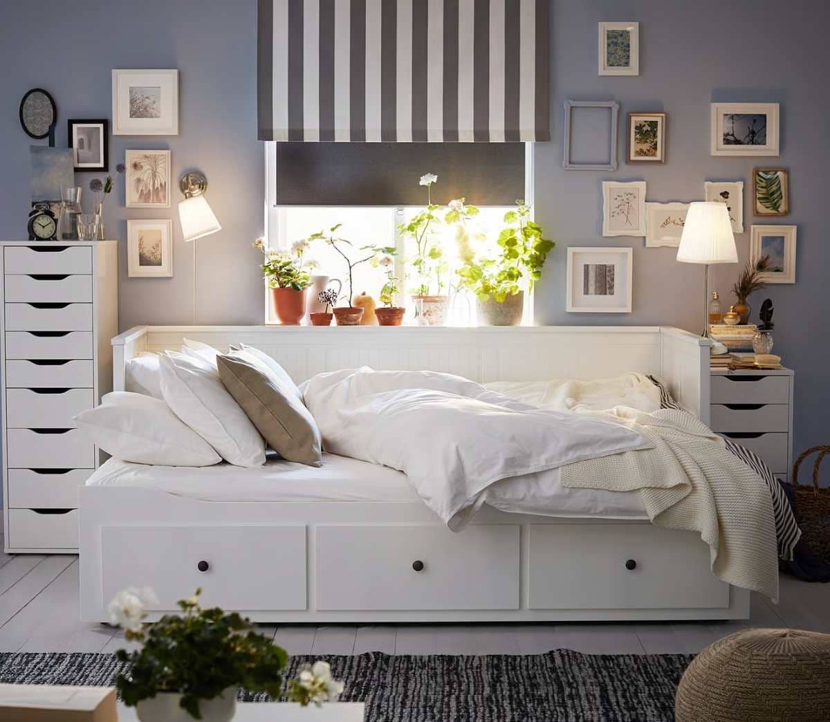 HEMNES Estructura diván con 3 cajones de Ikea