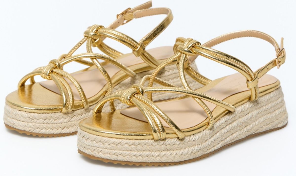 Sandalia cuña baja nudo de Sfera