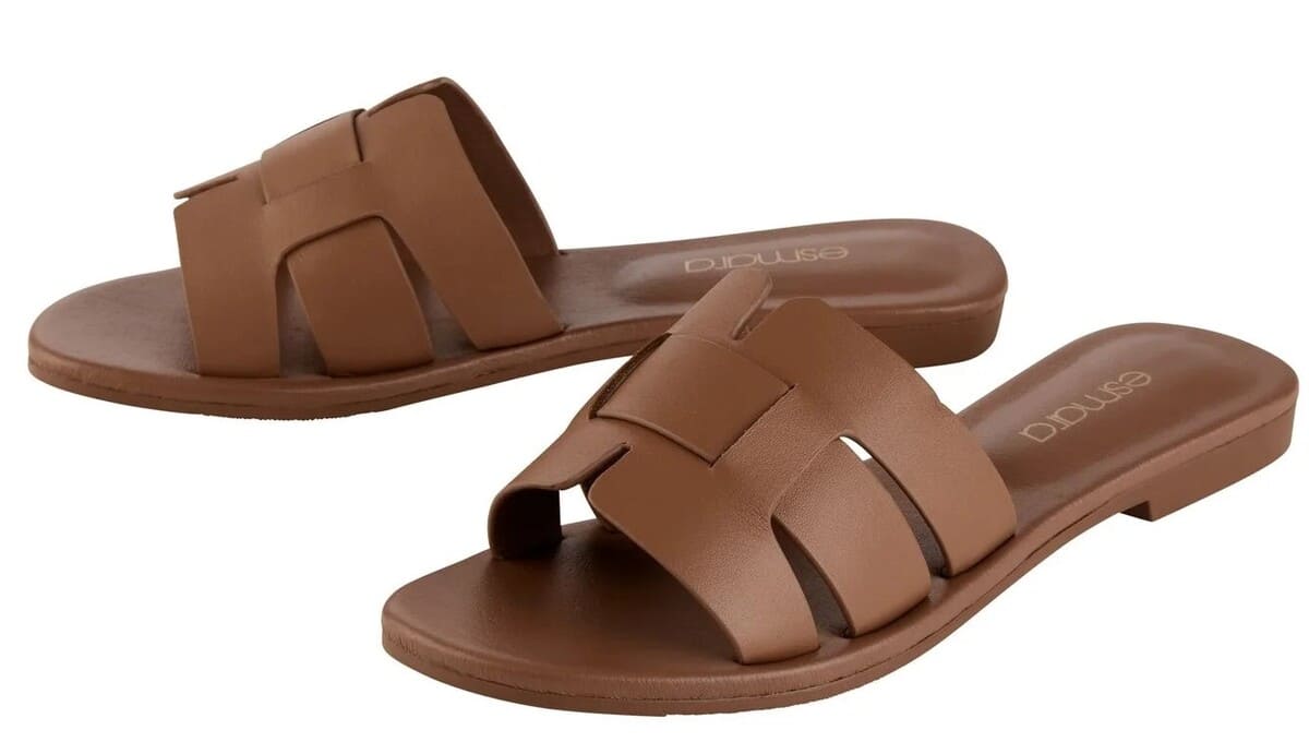 Sandalias planas con pala ancha trenzada, Esmara