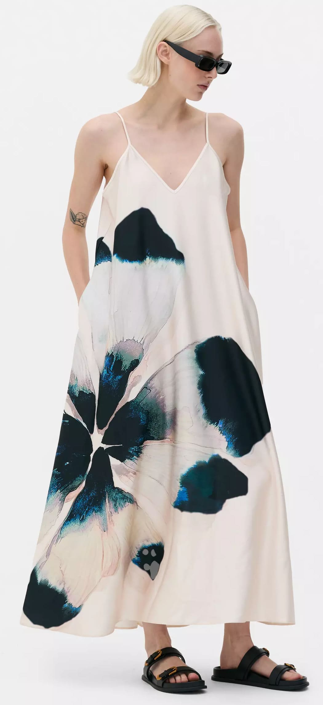 El vestido largo con estampado floral de The Edit en Primark