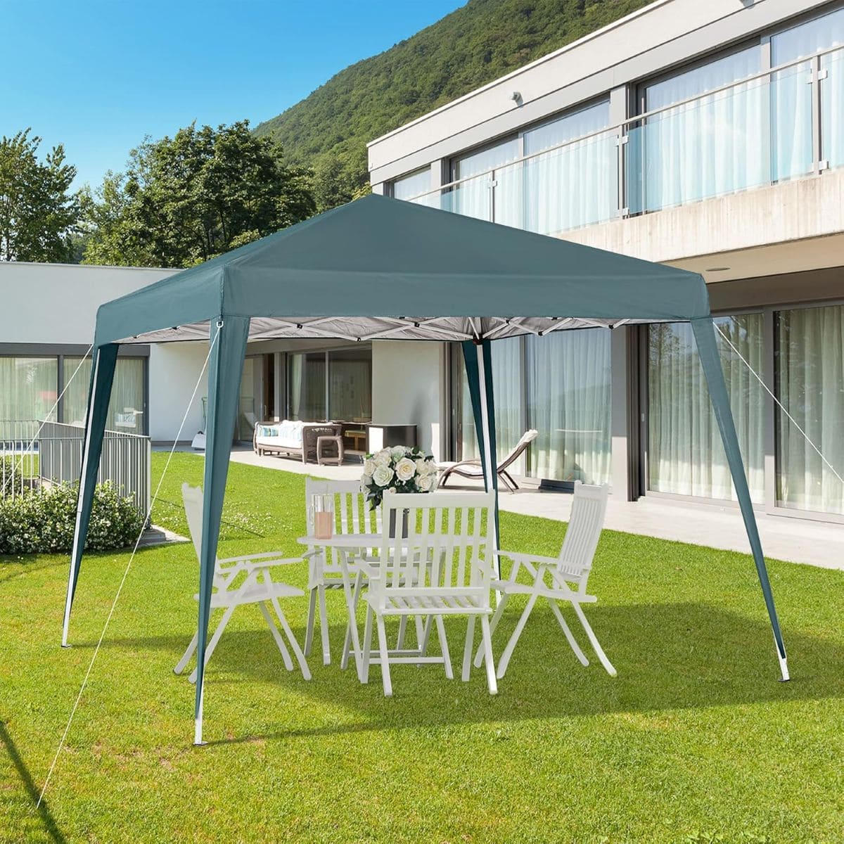 Carpa plegable 2,4 x 2,4 m Outsunny de Amazon