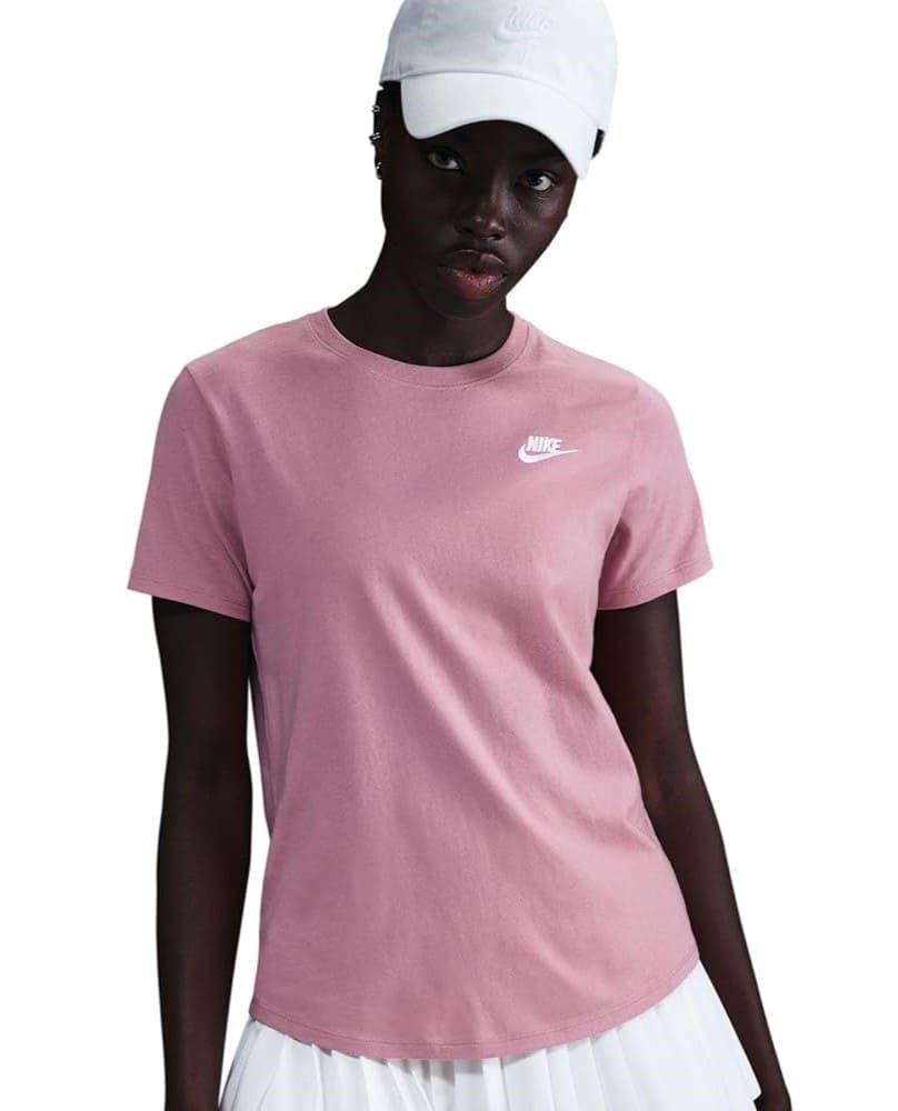 Camiseta Nike Sportswear Club Essentials