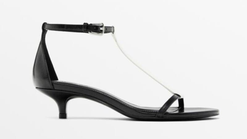 Sandalia de tira con tacón bajo