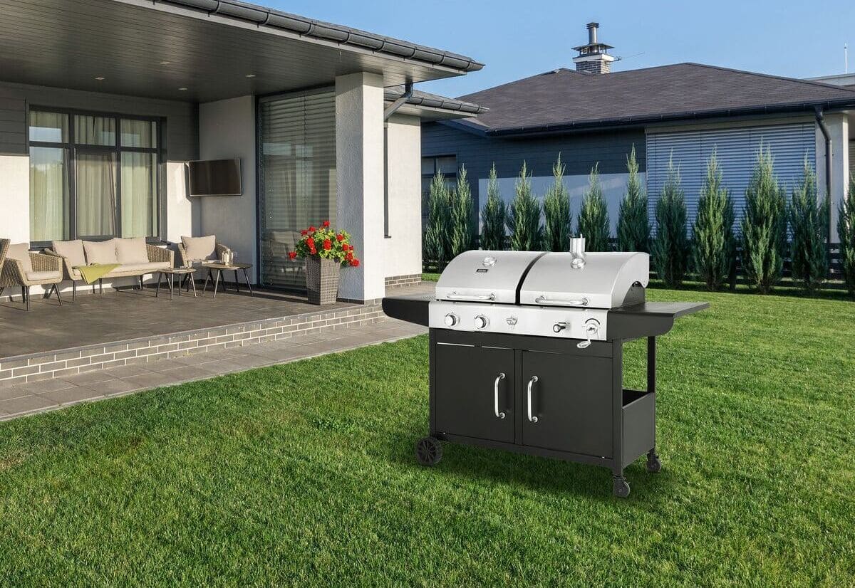 La barbacoa de gas y de carbón 'western' 2 en 1 en color negro de Carrefour