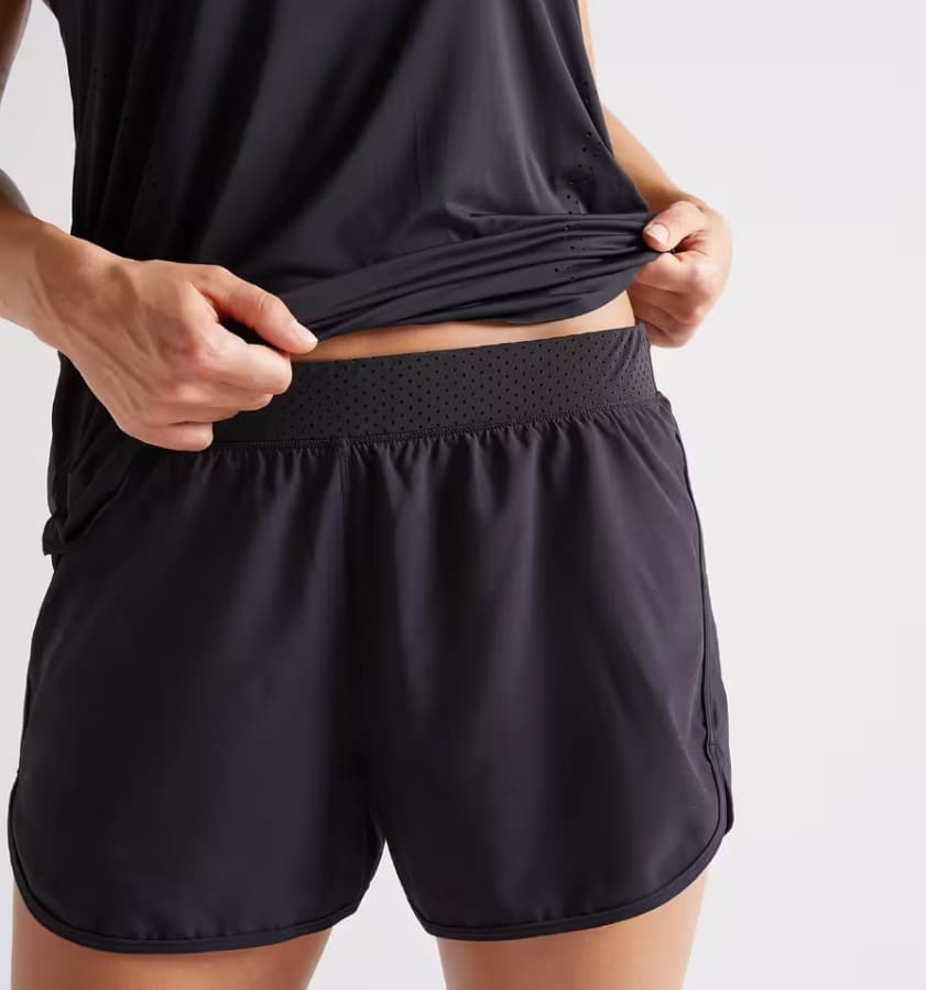 Shorts fitness 2 en 1 antirozaduras Mujer Domyos negro de Decathlon