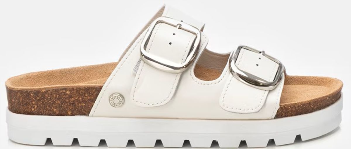 Sandalias planas con tiras delanteras y hebillas Refresh de El Corte Inglés