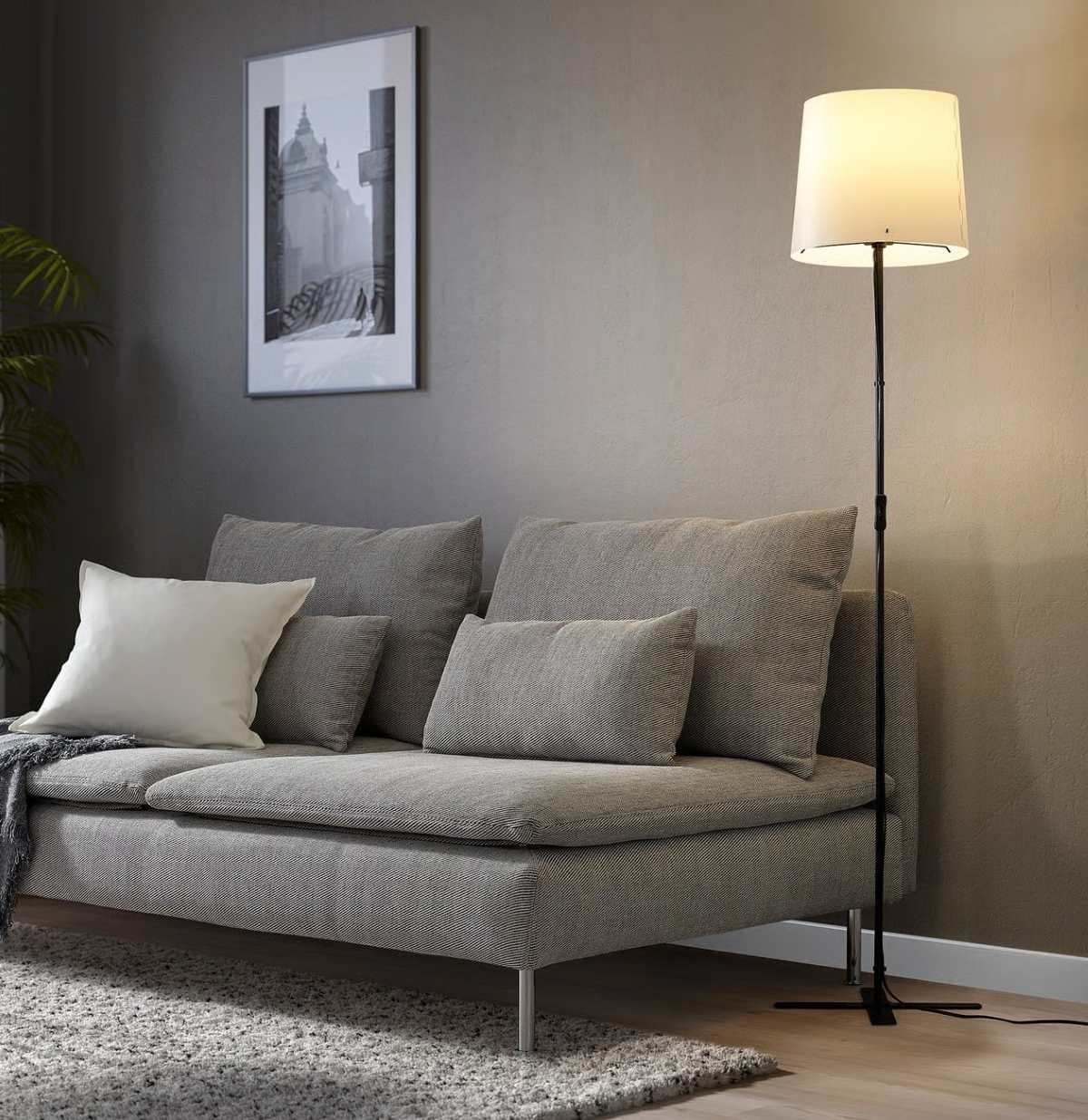 BARLASTLámpara de pie de Ikea