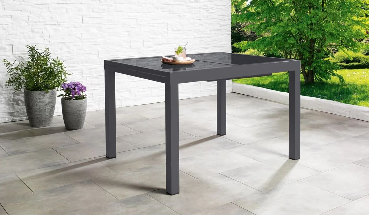 La mesa de jardín extensible de aluminio en color gris Houston / Toronto de Lidl