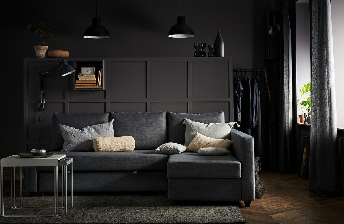 Sofá cama con chaise longue de la serie FRIHETEN de Ikea