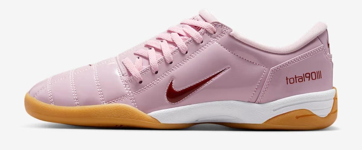 Nike Total 90
