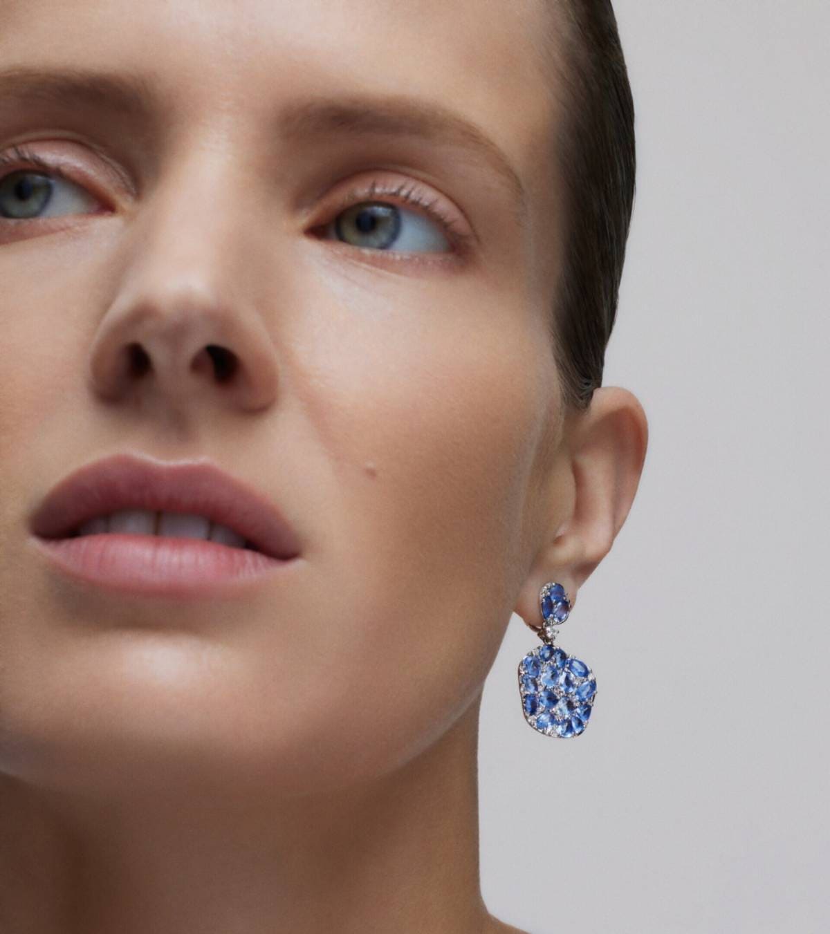 Pendientes de oro blanco con zafiros y diamantes TOUS ATELIER UNIQUE PIECES