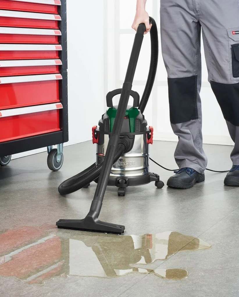 Aspirador en húmedo y seco