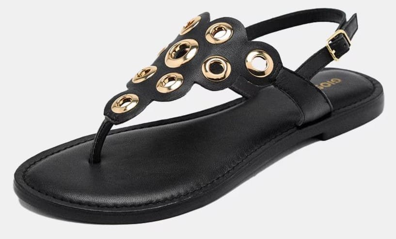 Sandalias de piel con tachas