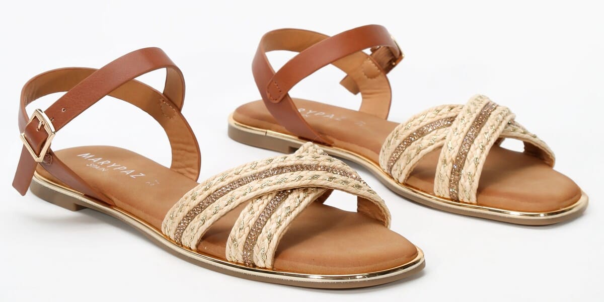 Sandalias planas cruceta con brillo y cierre de pulsera