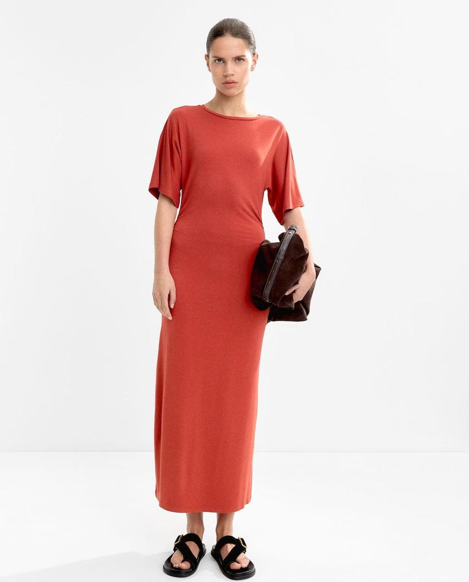 Vestido largo con fruncido lateral en liso, Parfois