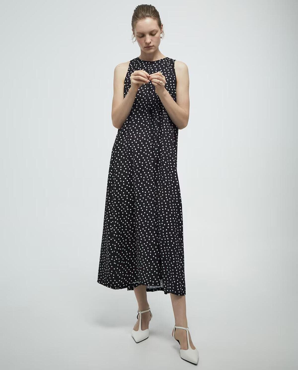 Vestido de vuelo fluido, Sfera