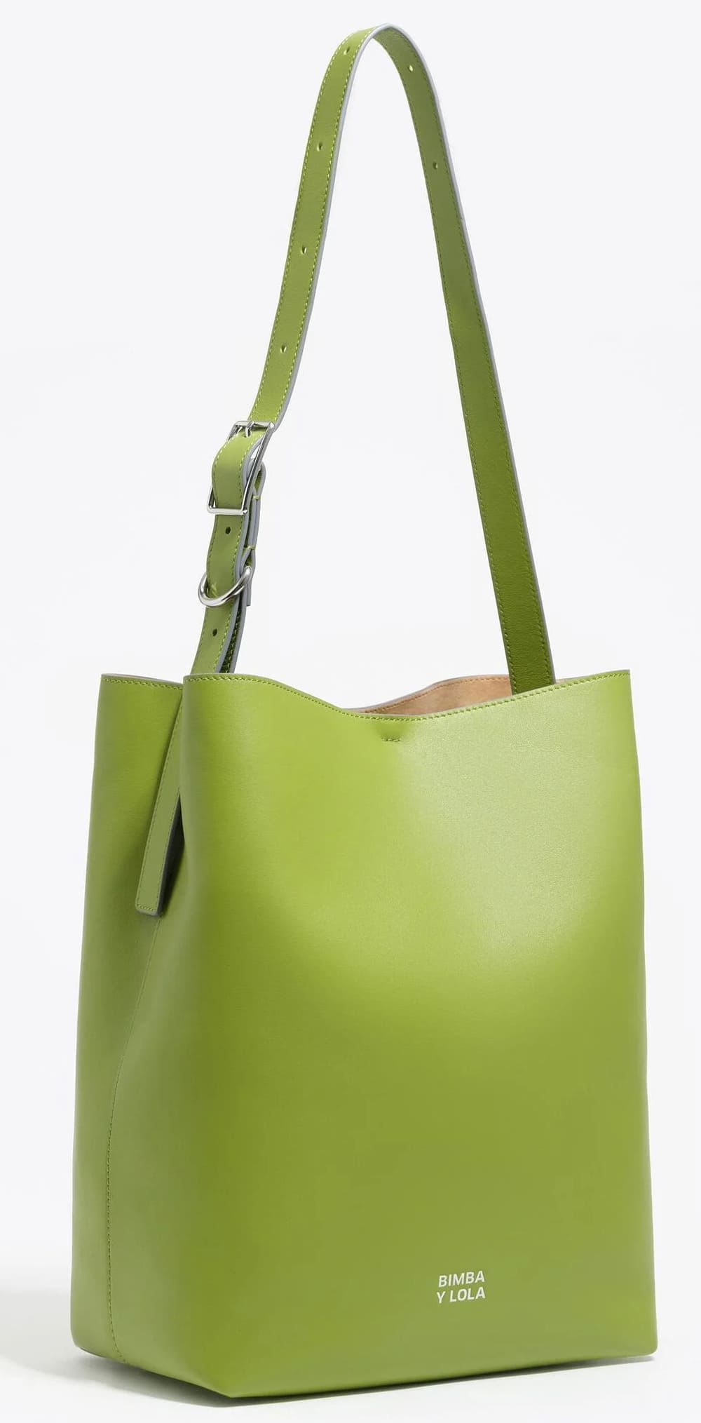El nuevo bolso carlino grande de piel en color kiwi de Bimba y Lola