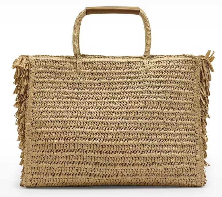 El bolso de hombro estilo shopper con flecos de Parfois en El Corte Inglés