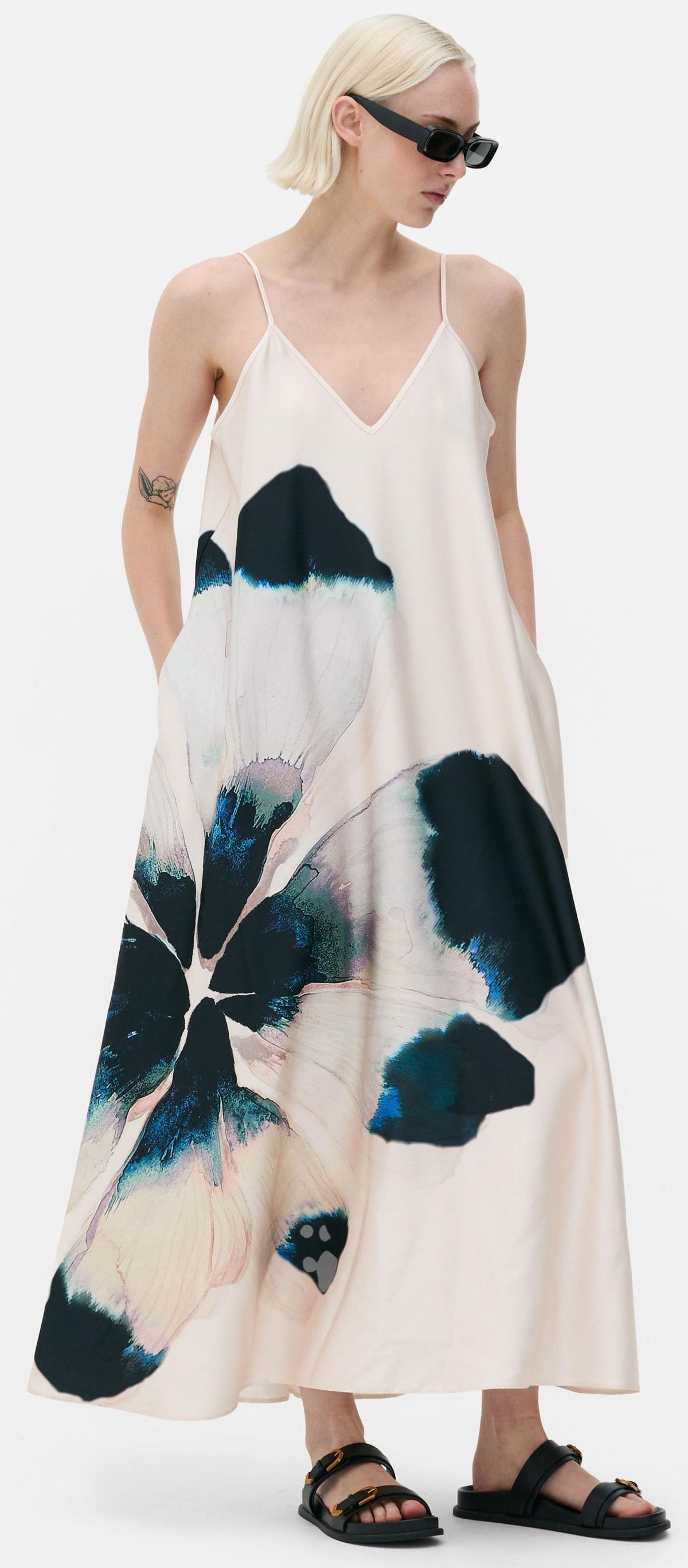 Vestido largo con estampado floral de The Edit de Primark