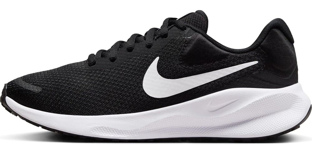 Nike Revolution 7