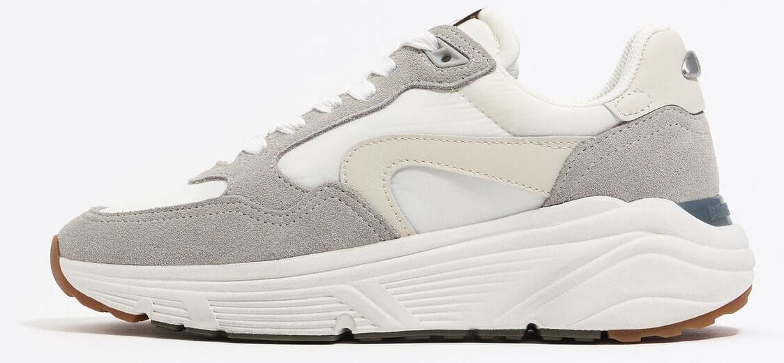 Las zapatillas deportivas jogger 13 12 en color gris de Bimba y Lola