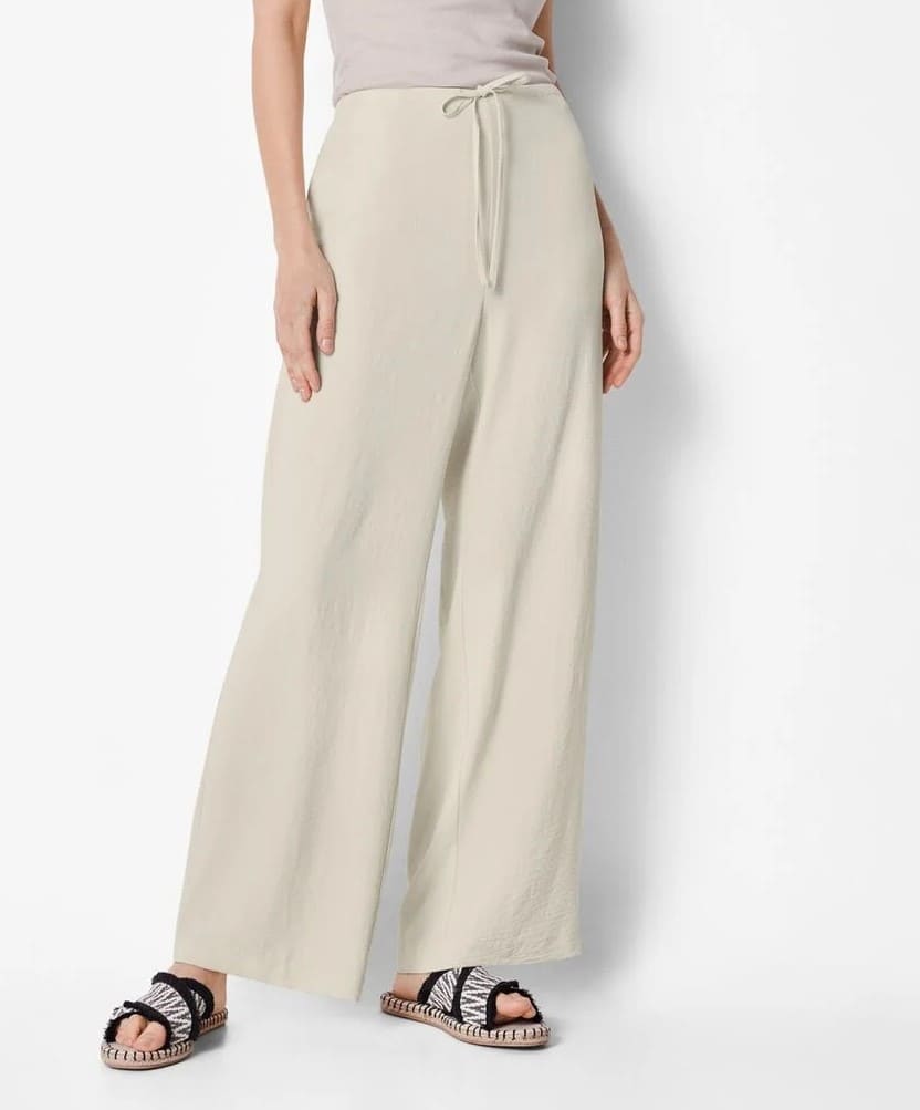 Pantalón de pernera ancha, Esmara